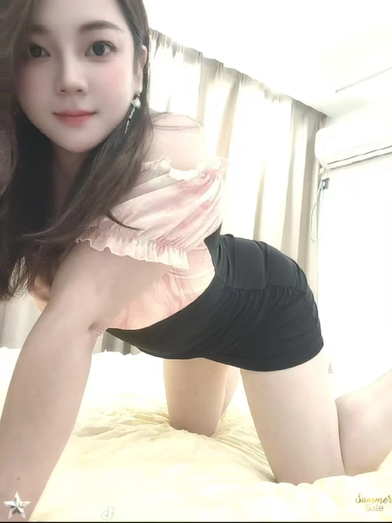 性感极品粉嫩的小姐姐